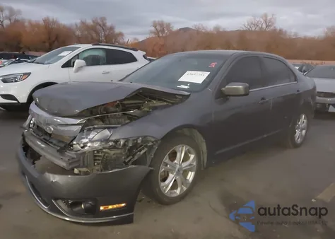 2012 Ford Fusion Se z USA, uszkodzony, nr VIN 3FAHP0HA9CR401956